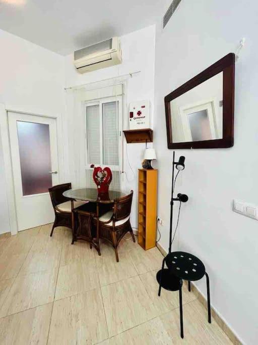 Apartamento Privado En Alameda De Hercules Sevilha Exterior foto